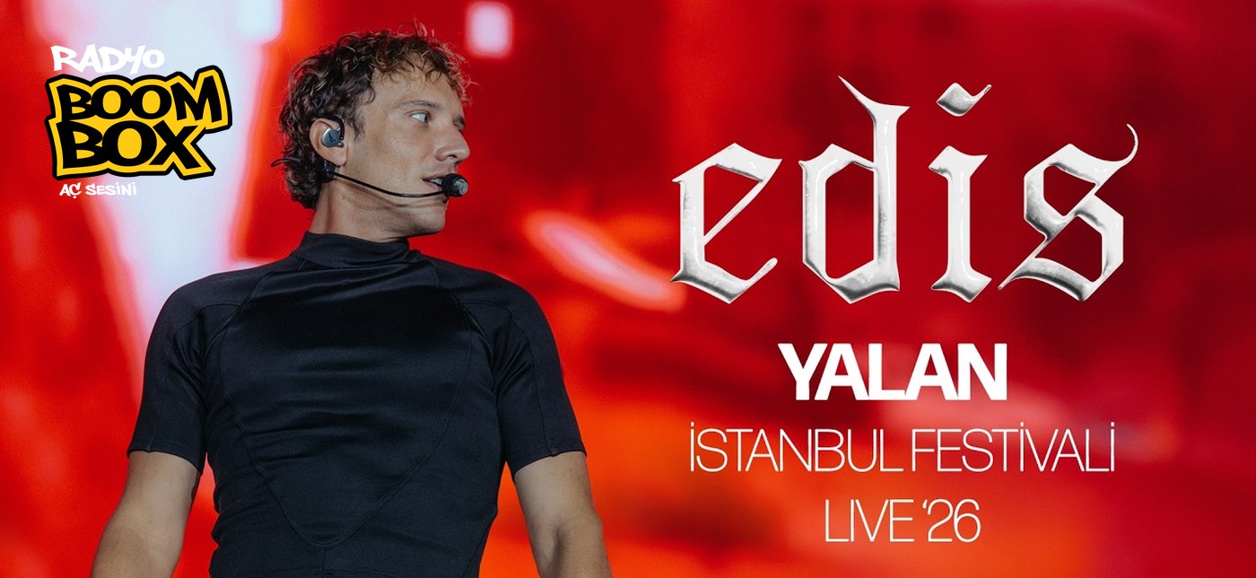 Edis'ten "Yalan"ın Canlı Performansı