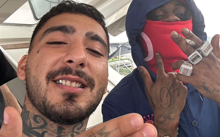 Uzi ve Russ Millions Kamera Karşısına Geçti.